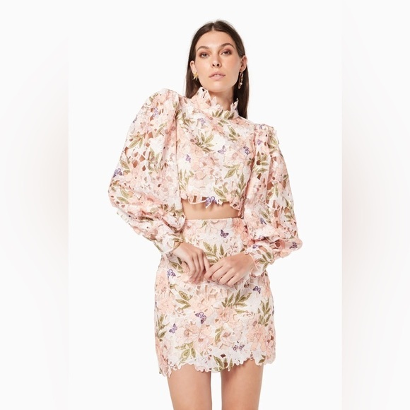 Elliatt Tayah Top & Mini Skirt Set 3D Lace Floral Size XS NWT - Picture 7 of 8